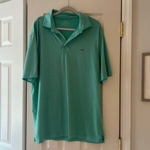 Vineyard Vines men’s golf polo gently used in green and white stripe size XL